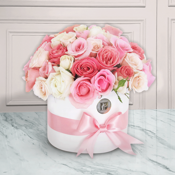 Caja Redonda con Rosas en Tonos Rojos | ILUSIÓN