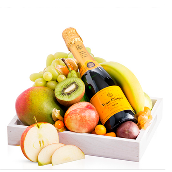 Deliciosa selección de fruta con Champagne | SUDDENLY